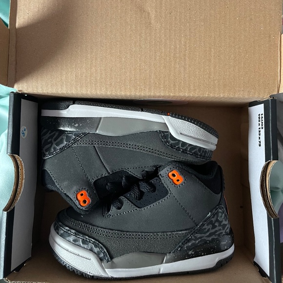 Jordan Retro 3 Toddler - Picture 6 of 6